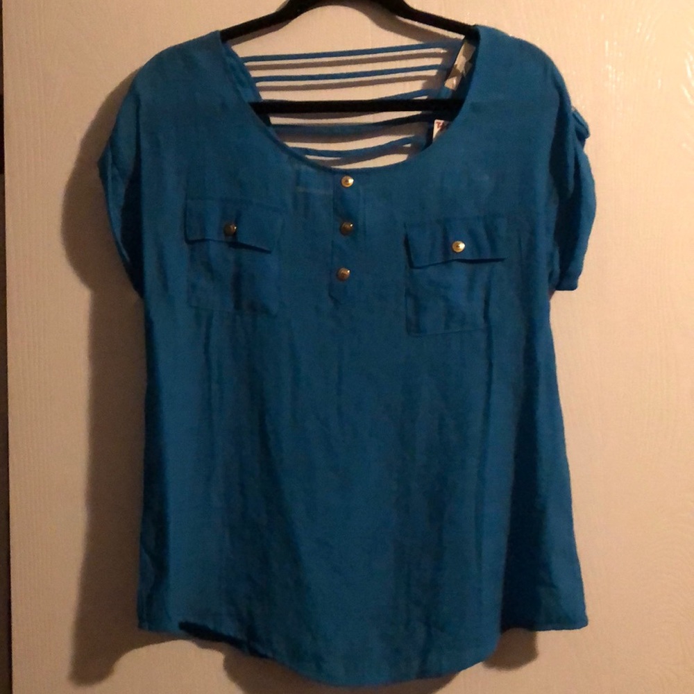 Teal Short Sleeve with Gold Buttons